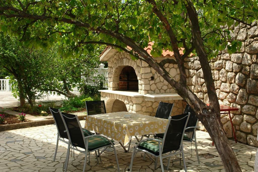 Villa Nina Novi Vinodolski Exterior foto