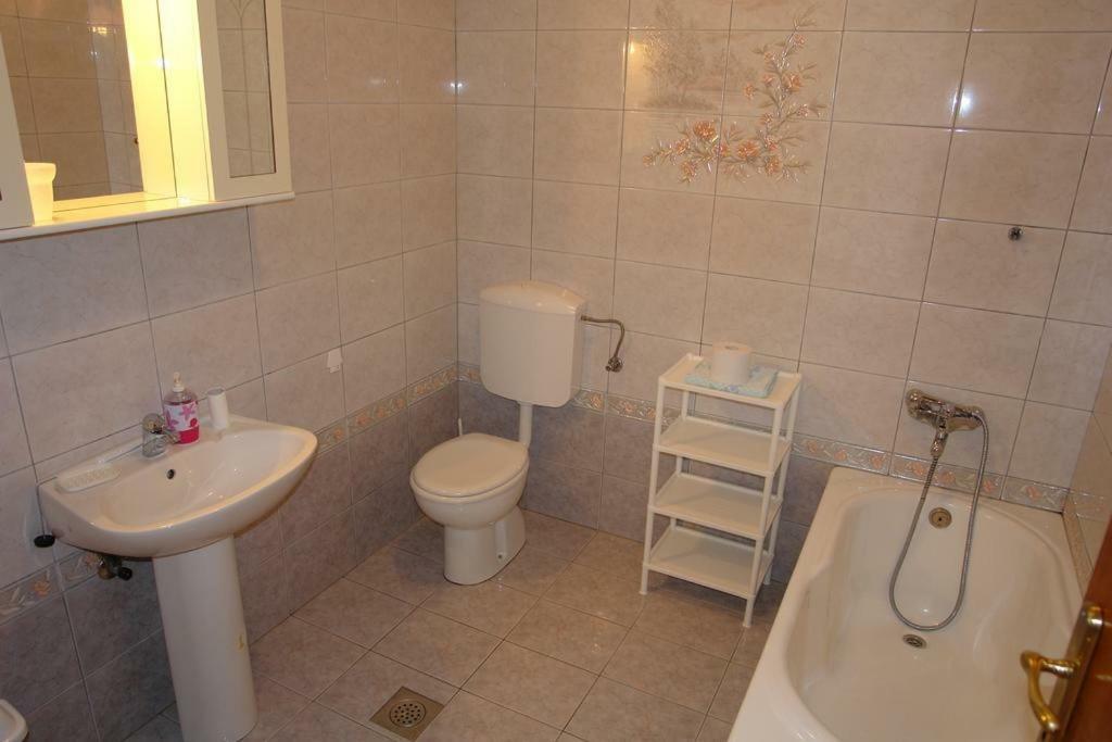 Villa Nina Novi Vinodolski Exterior foto